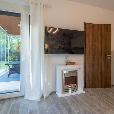 Casa Luxury Wellness Apartman By Bltn Siófok Zewnętrze zdjęcie